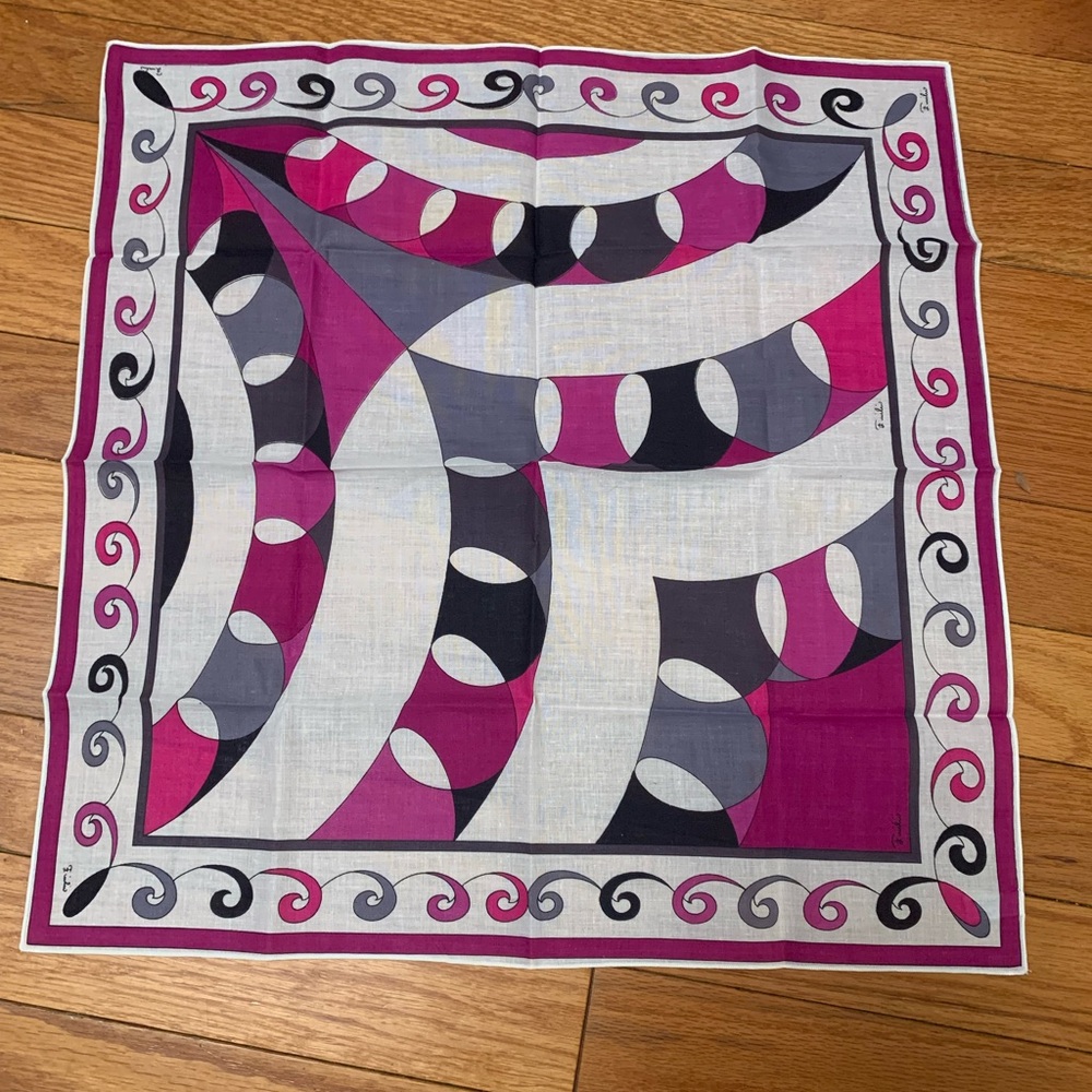 Emilio Pucci Fuchsia and Black Swirl Corton Scarf